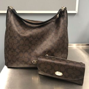 Coach purse and wallet